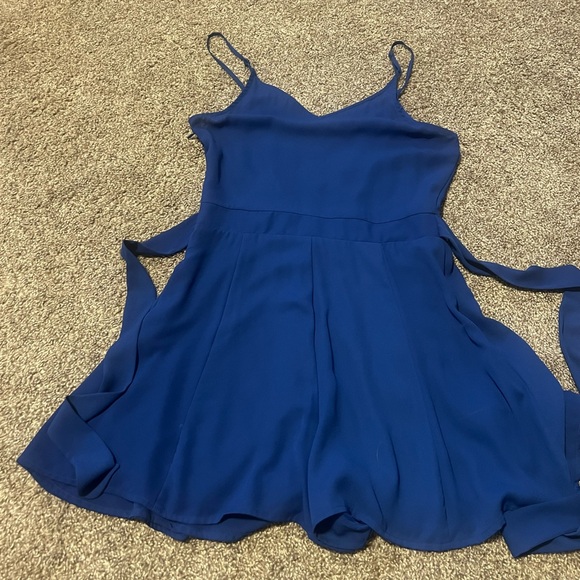 Express Romper - Picture 4 of 5